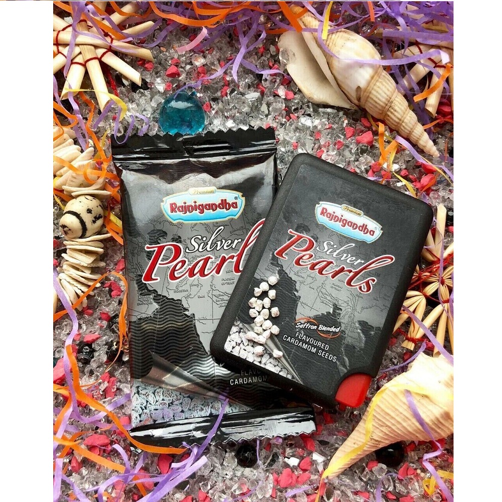 Rajnigandha Silver Pearl Saffron Cardamom Seed Mouth Freshener 6.25 gm