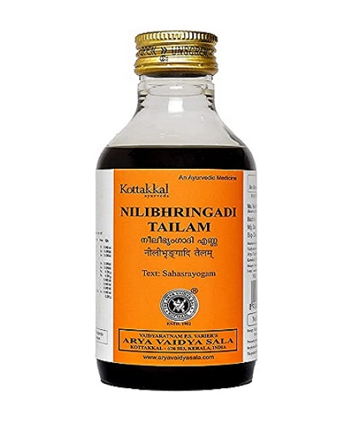 Kottakkal Ayurveda Nilibhringadi Tailam 200ml For Hair Fall Split Ends 