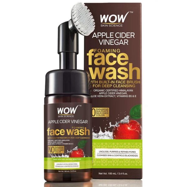 WOW Skin Science Apple Cider Vinegar Foaming Face Wash (100 ml) - No Parabens, Sulphate & Silicones (with built-in brush)