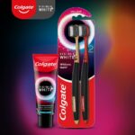 Colgate Visible White O2 Manual Toothbrush for adults- 2 Pcs, Helps prevent Bad Breath, Cavities, Enamel & Gum Problems - Image 8